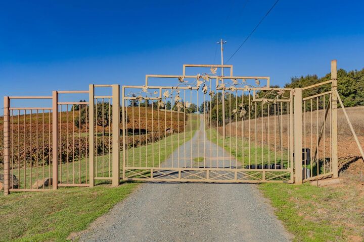 Property Photo:  12551 Steiner Road  CA 95669 