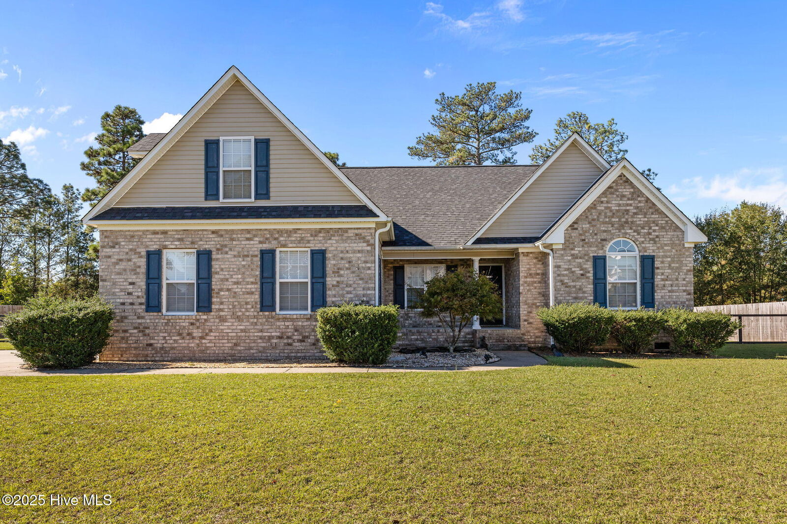 Property Photo: 352 Wood Valley Lane NC 28376
