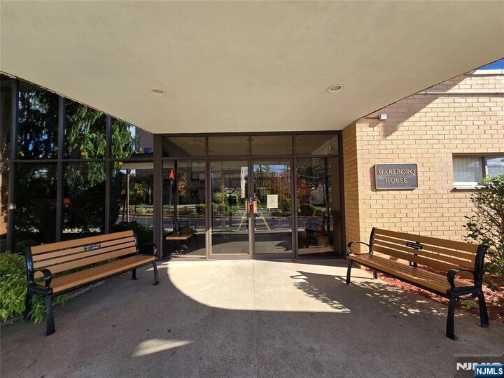 Property Photo:  265 Main Street 412  NJ 07660 