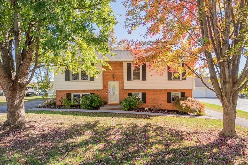 Property Photo:  1145 Spruce Street  VA 24073 