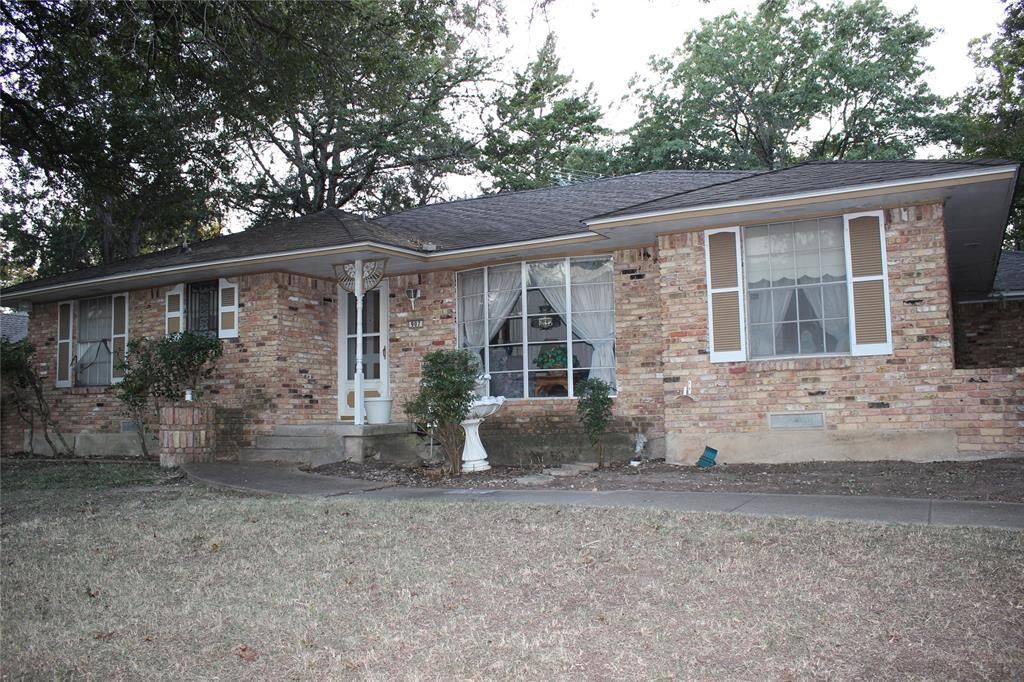 Photo de la propriété:  907 Bow Creek Drive  TX 75116