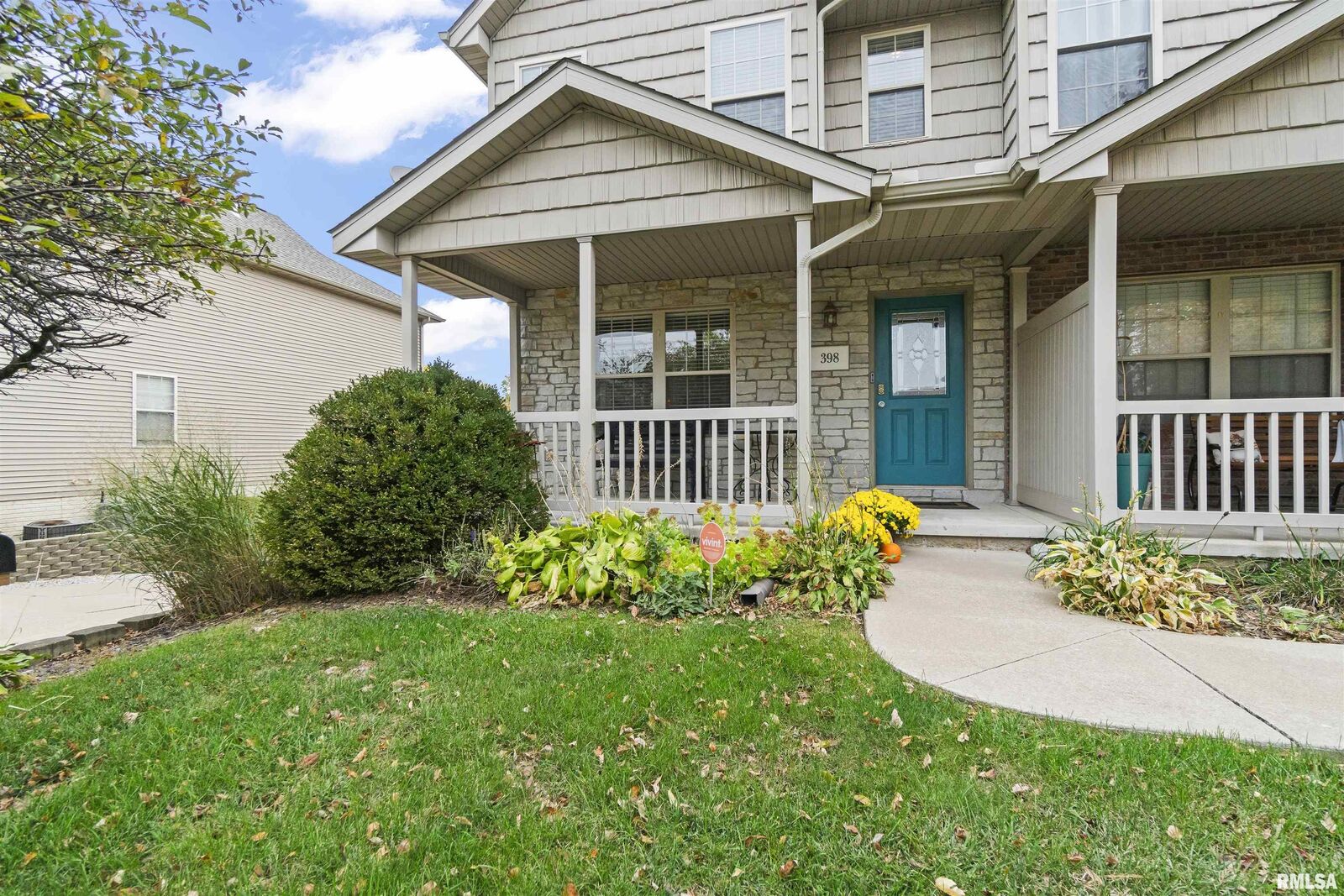 Property Photo:  398 Holland Road  IL 61548