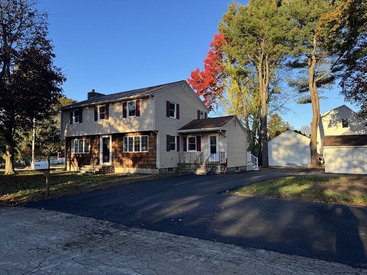 Property Photo:  2 Goodrich Ave  MA 01844 