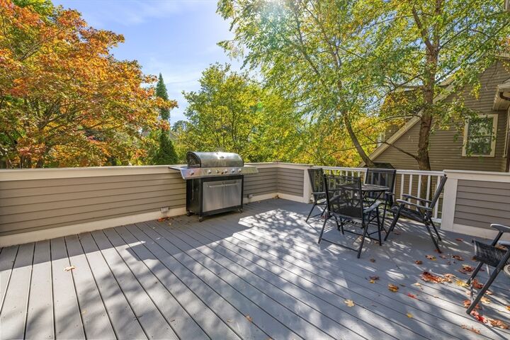 Property Photo:  126 Summer 126  MA 02472 