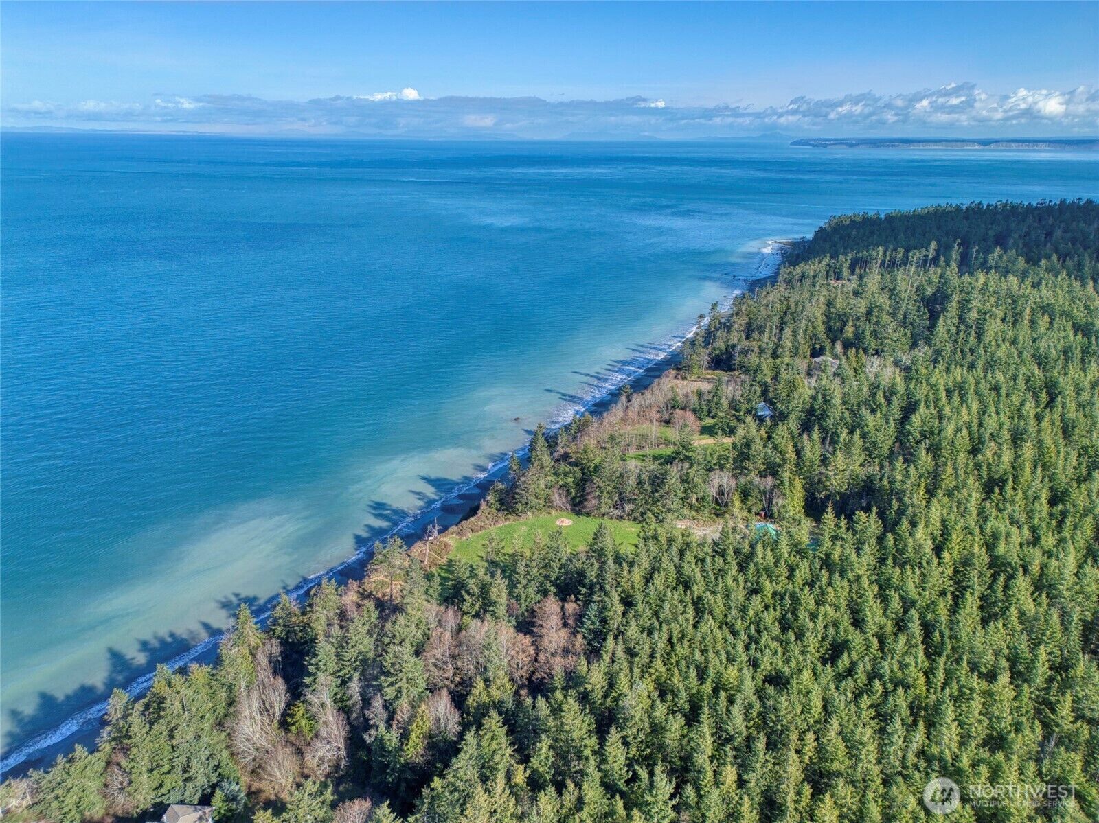 Property Photo: 333 Haada Laas WA 98368
