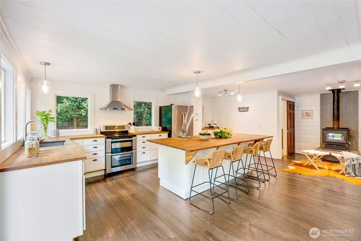 33512 SE 126th Street  Issaquah WA 98027 photo