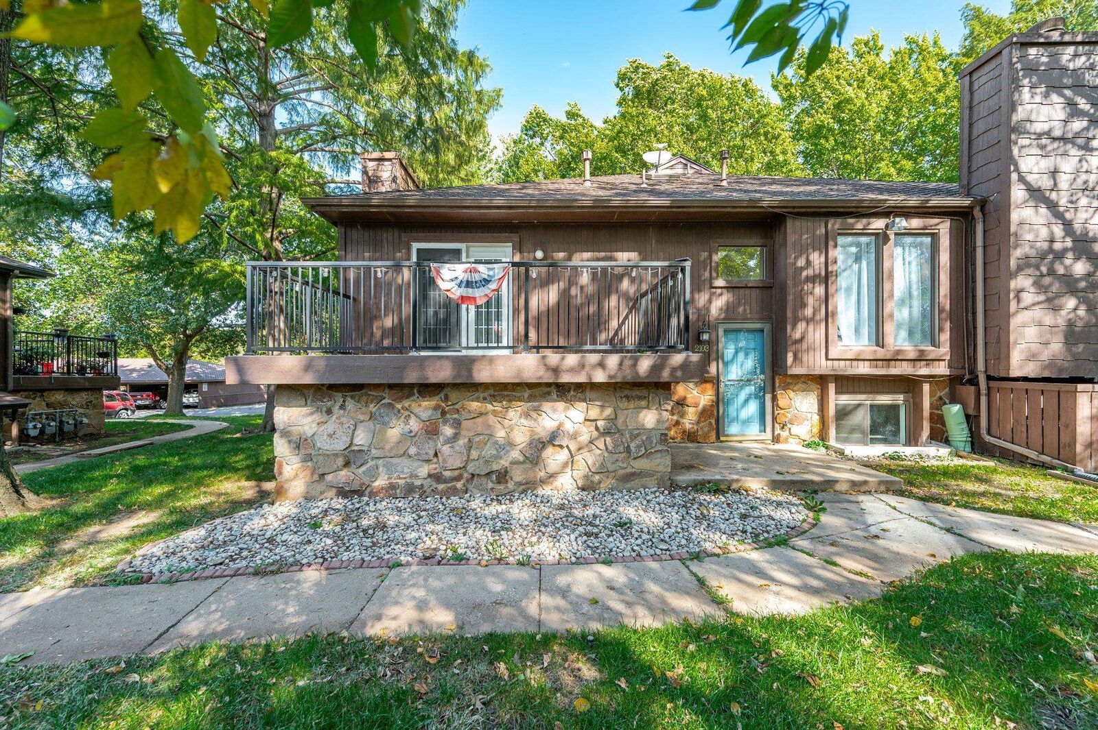 Property Photo:  2421 S Yellowstone St  KS 67215
