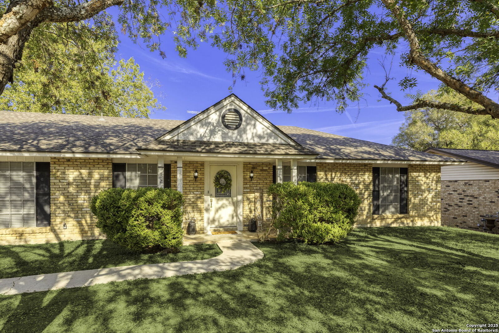 Property Photo:  112 Suncliff  TX 78148 