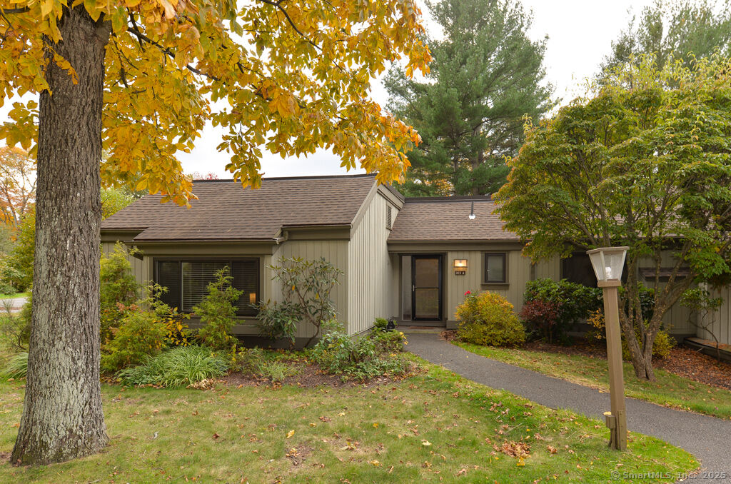 Property Photo:  862 Heritage Village A  CT 06488 