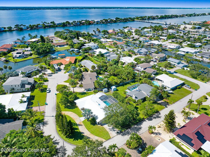 Property Photo:  105 Cat Cay Lane  FL 32937 