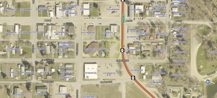 Property Photo:  120 S 2nd Ave  WA 99139