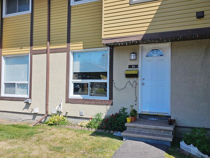Property Photo:  2570 Southvale Crescent 14  ON K1B 5B7 