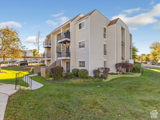 Property Photo:  4616 S Quail Vista Cv I  UT 84117 