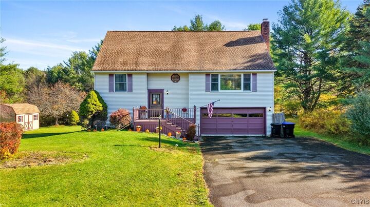 2049 Glenwood Road  Vestal NY 13850 photo