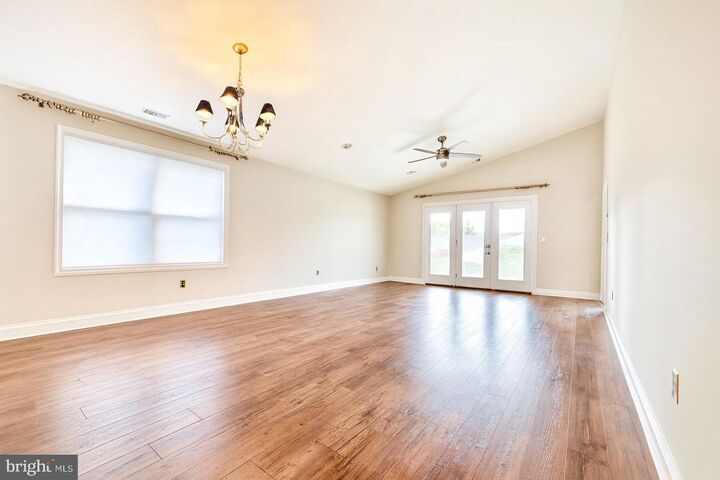 Property Photo:  3 Deep Hollow Lane N  NJ 08022