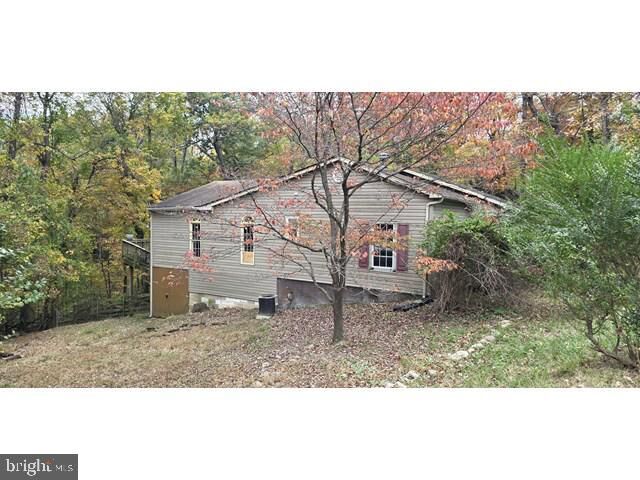 Property Photo:  298 Honey Farm Lane  VA 22630