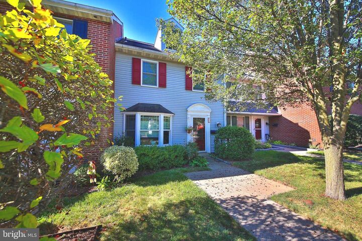 Property Photo:  24 S Wayne Avenue  PA 19440