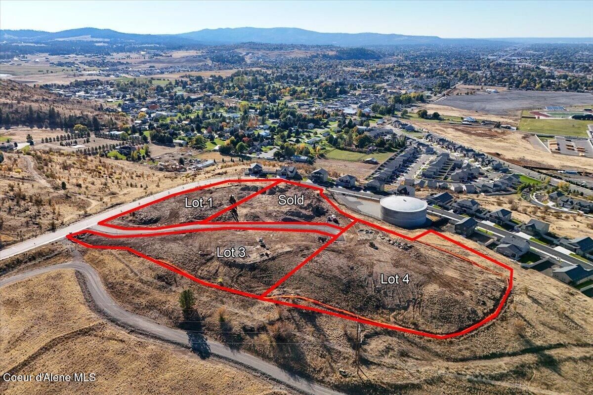 Property Photo:  20901 E Valley Vista Dr  WA 99019