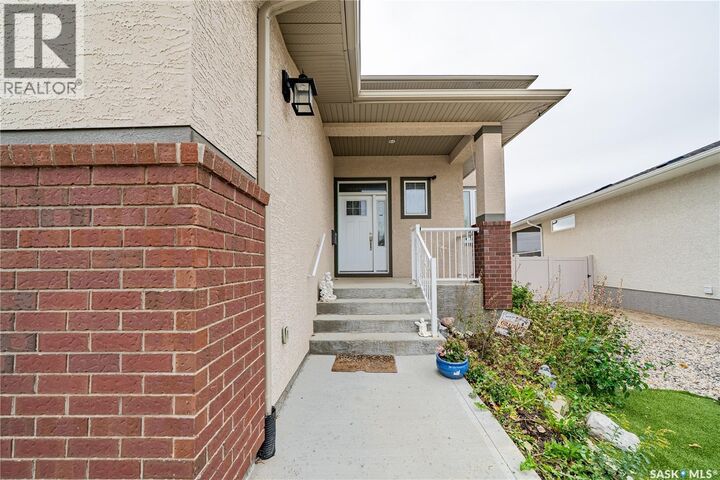 Property Photo:  3545 Evans Court  SK S4S 0A9