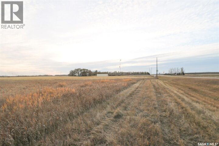 Property Photo:  805 Main Street  SK S0A 0L0 