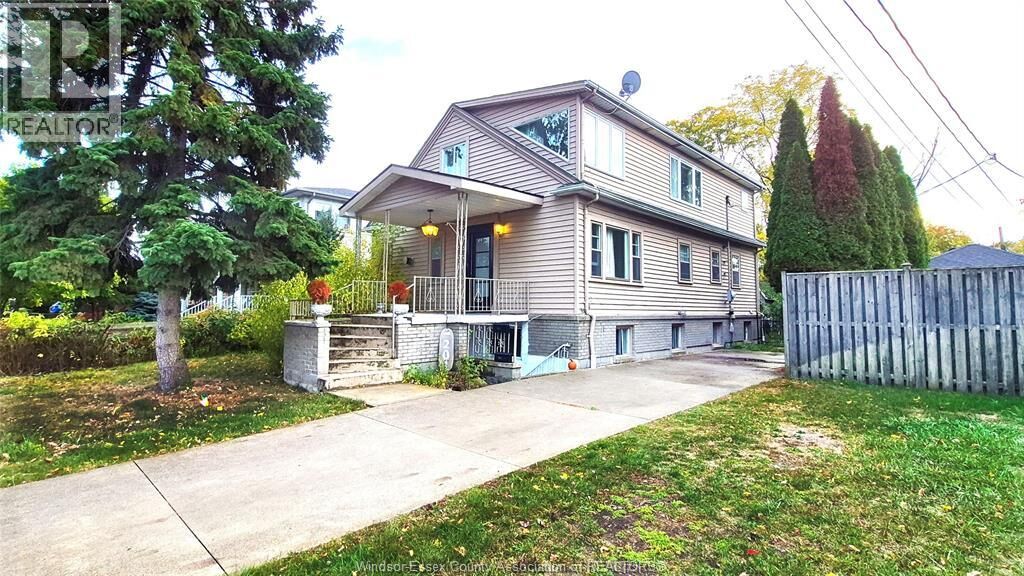 Property Photo:  201 St. Rose Upper  ON N8S 1X1 