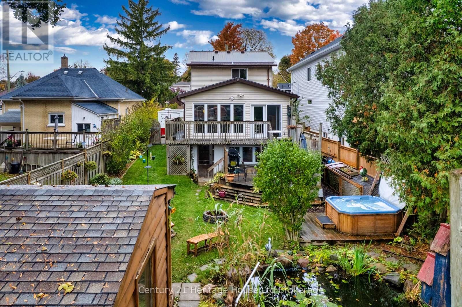Property Photo:  840 Water Street  ON N4S 1S8