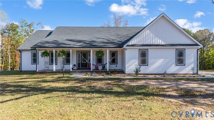 Property Photo:  2072 Cumberland Road  VA 23901 