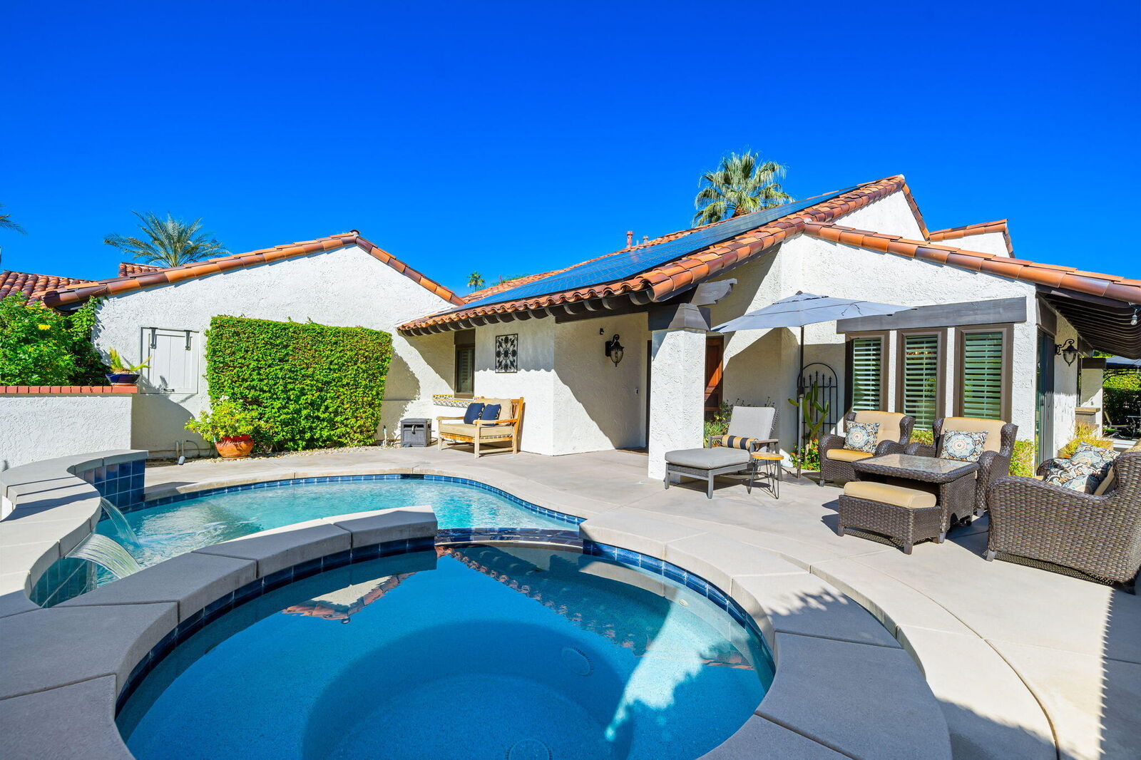 Property Photo:  51 Calle Regina  CA 92270