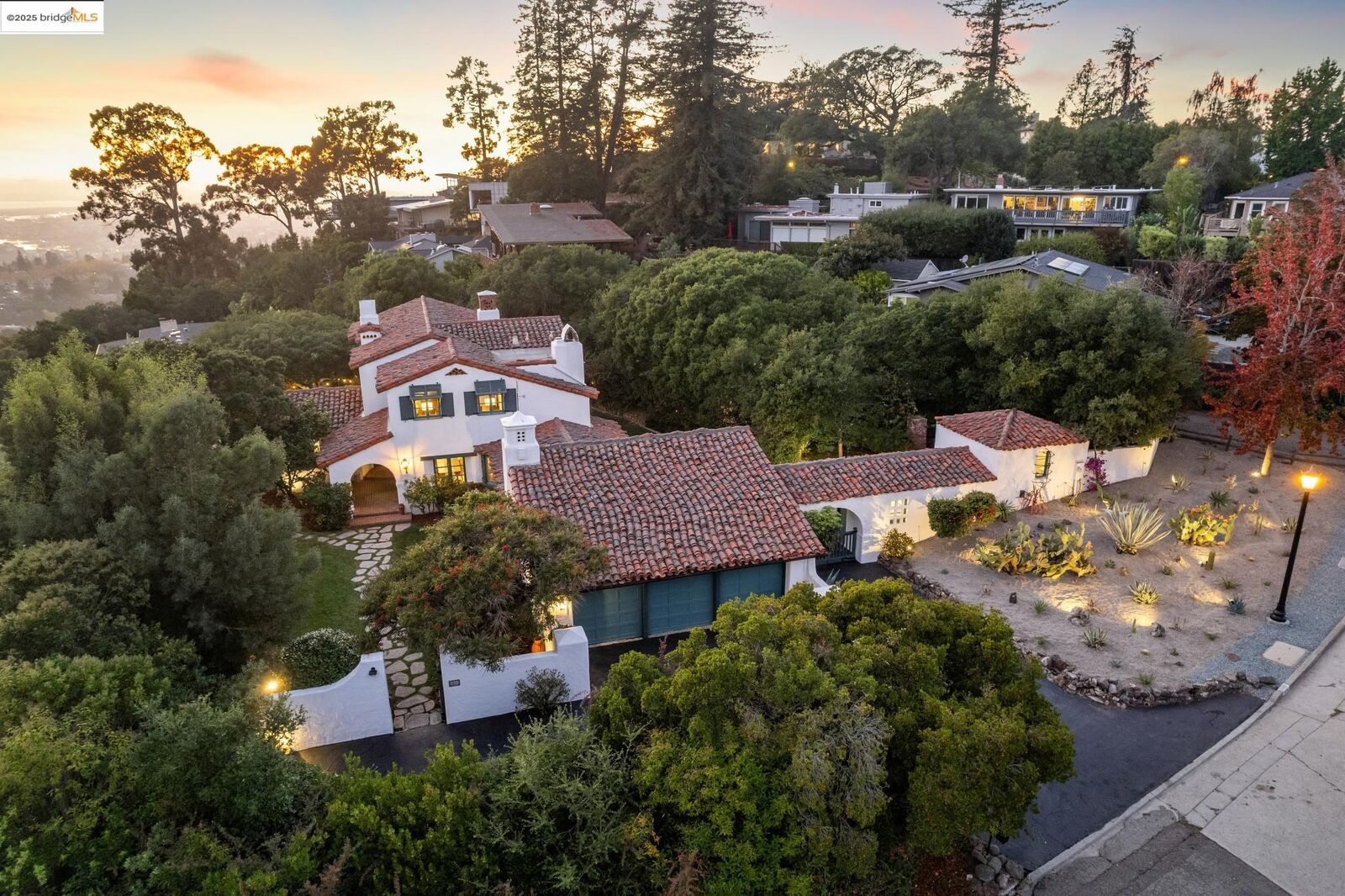 Property Photo:  6801 Estates Drive  CA 94611