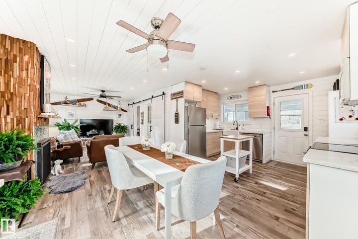 6108 Willow Way  Rural Lac Ste. Anne County AB T0E 1V0 photo