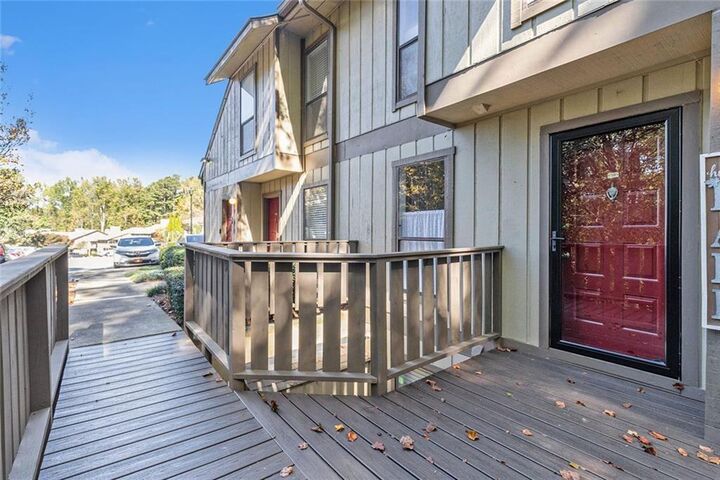 Property Photo: 708 Woodcliff Drive GA 30350