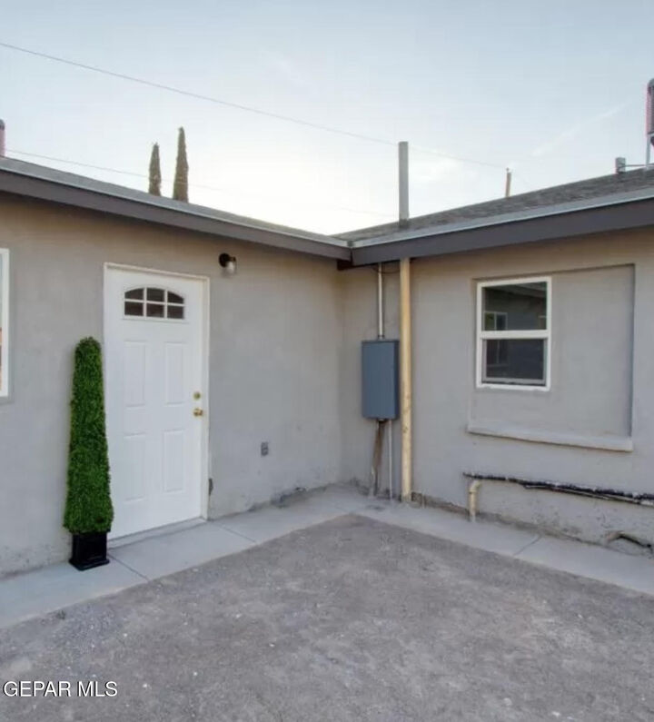 Property Photo: 176 Lanza Lane TX 79927