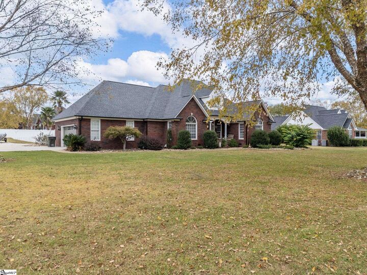 Property Photo:  114 Planters Drive  SC 29341