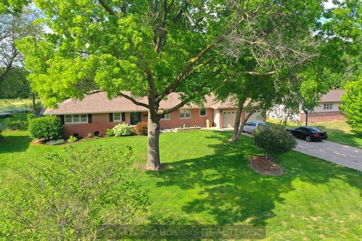 Property Photo: 2426 Pioneer NE 68801