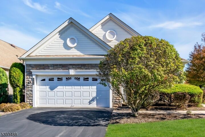 555 Stone Manor Dr  Franklin Twp. NJ 08873 photo