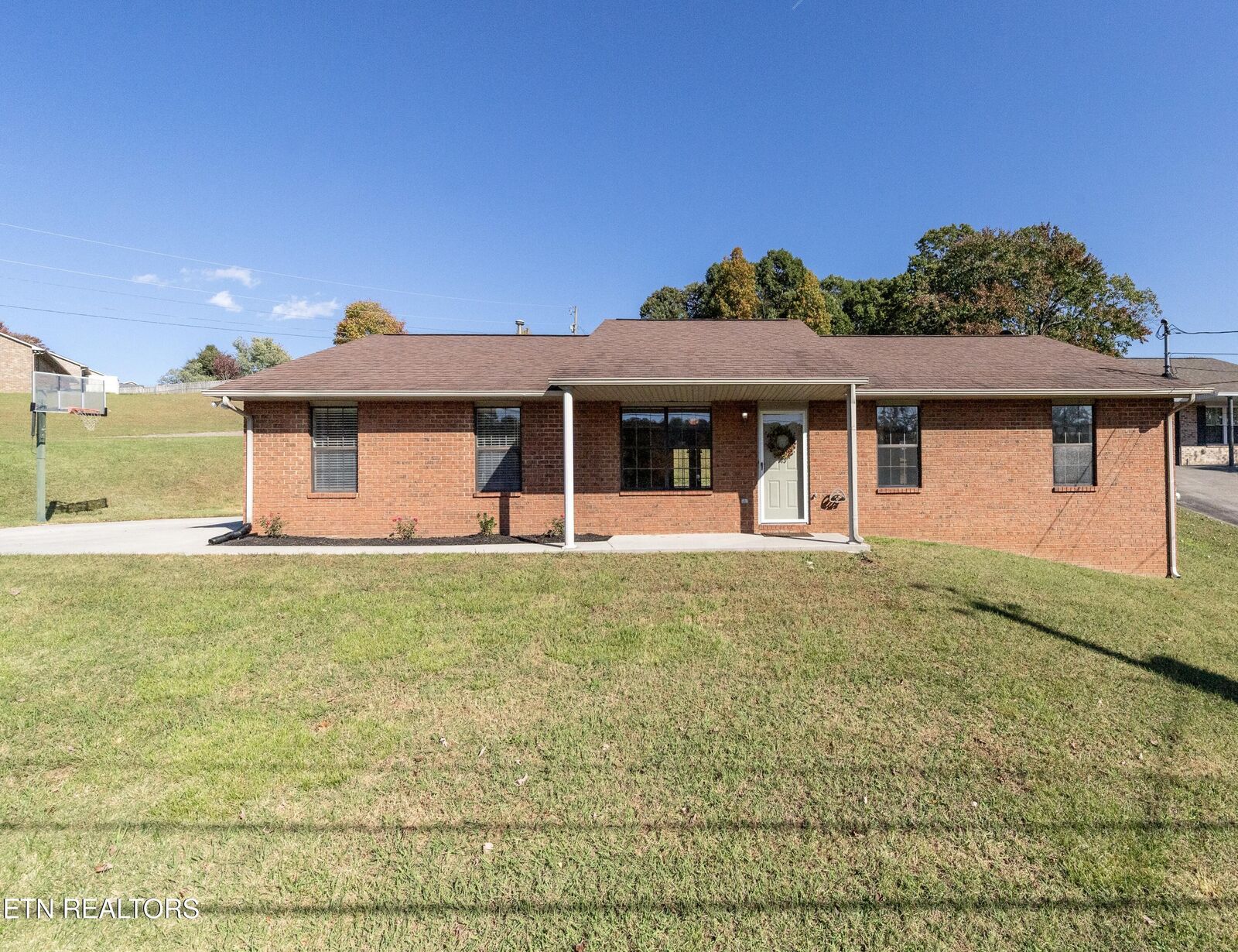 Property Photo: 4926 Stewart Ridge Rd TN 37938