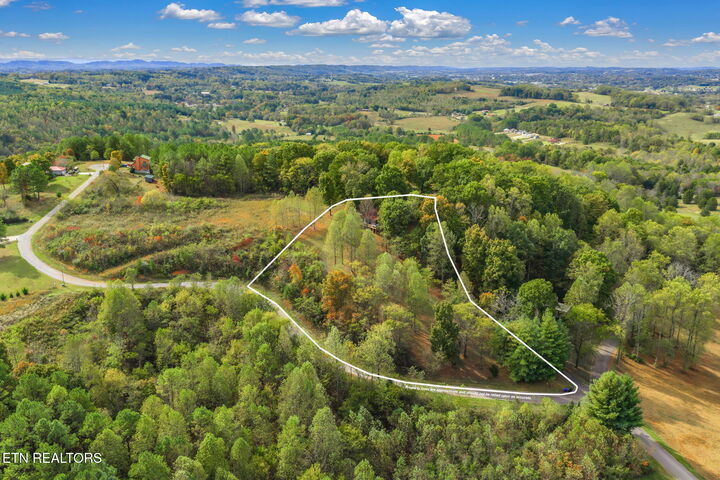 Property Photo:  135 Eagle Ridge Drive  TN 37846