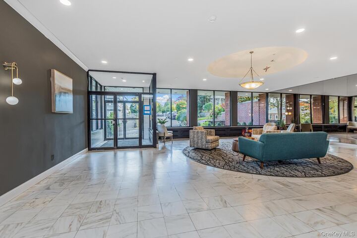 Property Photo:  21 Fairview Avenue 416  NY 10707