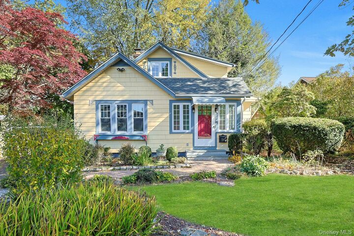 Property Photo:  151 Benedict Avenue  NY 10594