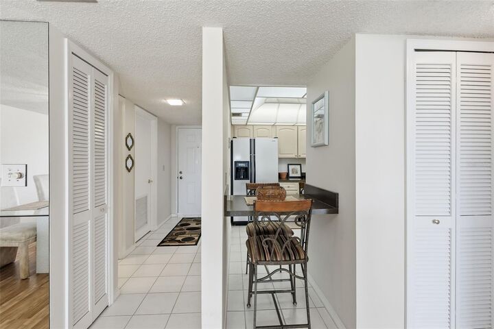 Property Photo:  7907 Sailboat Key Boulevard S 107  FL 33707