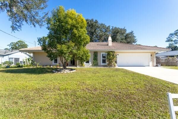 Property Photo:  504 N Cherry Street  FL 32110