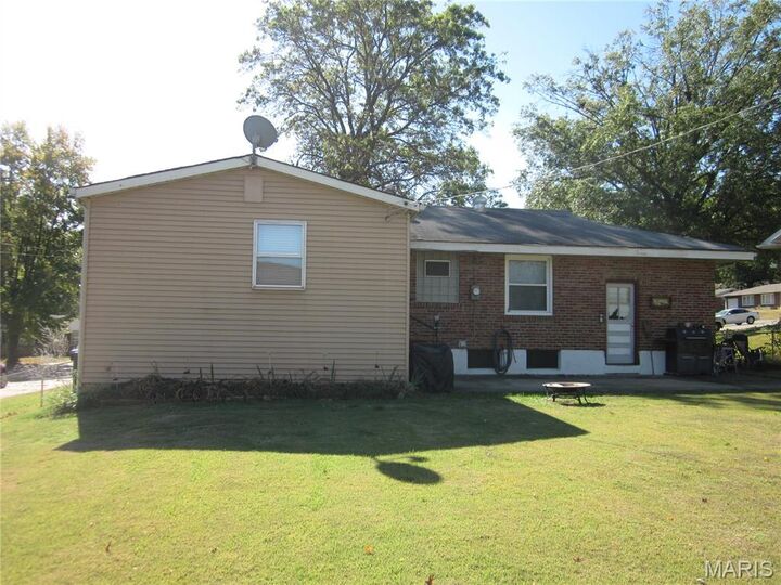 Property Photo: 1295 Chambers Road MO 63137