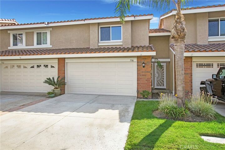 7756 Seabreeze 44  Huntington Beach CA 92648 photo