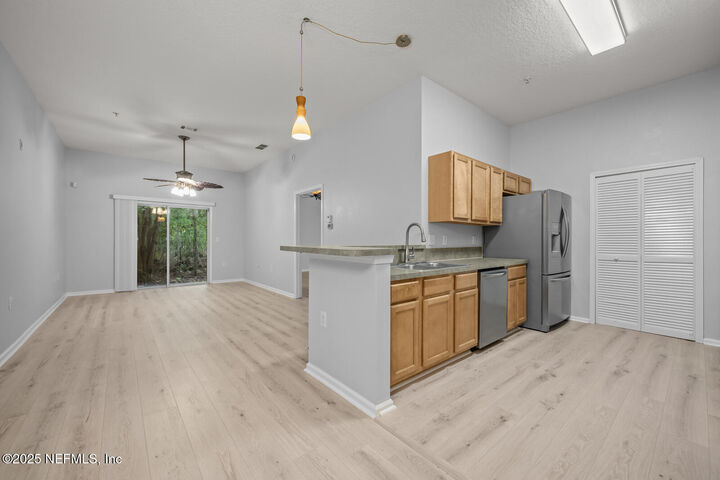 Property Photo:  7920 Merrill Road W 1604  FL 32277 