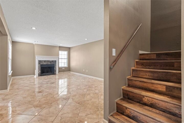 Property Photo:  1500 W Esplanade Avenue 35H  LA 70065