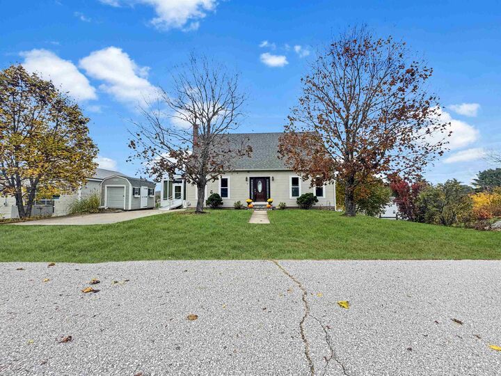 Property Photo:  19 Silver Hill Drive  NH 03234