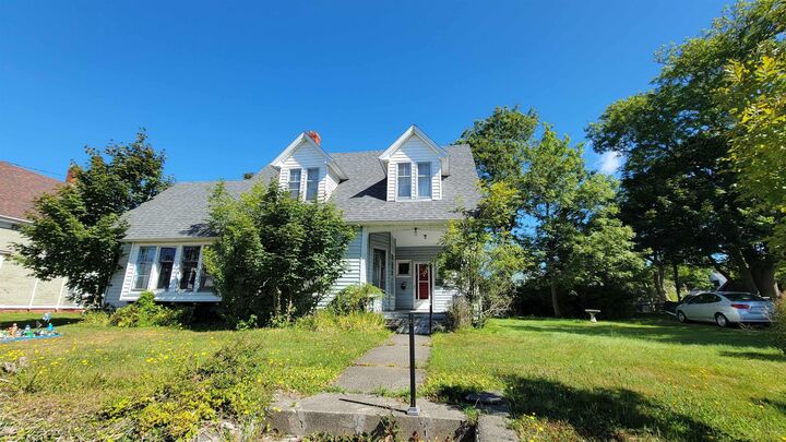 Property Photo:  18 Parade Street  NS B5A 3A4 