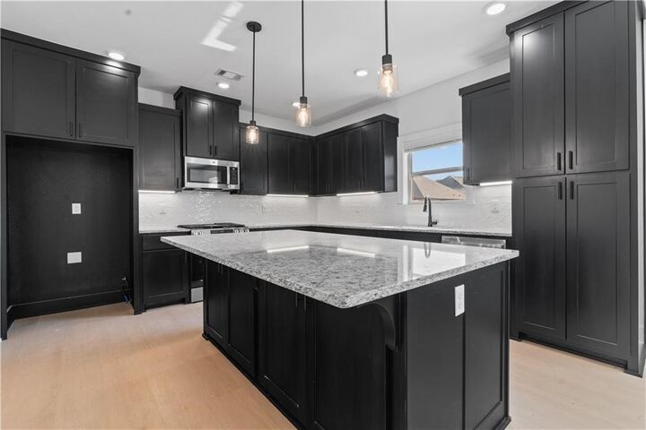 Property Photo:  6702 Acacia Street  AR 72713