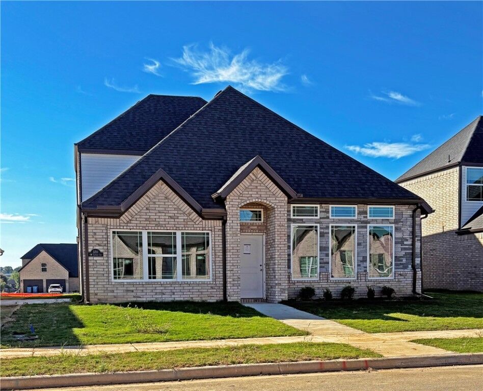 Property Photo:  3211 SW Lovely Lane  AR 72713