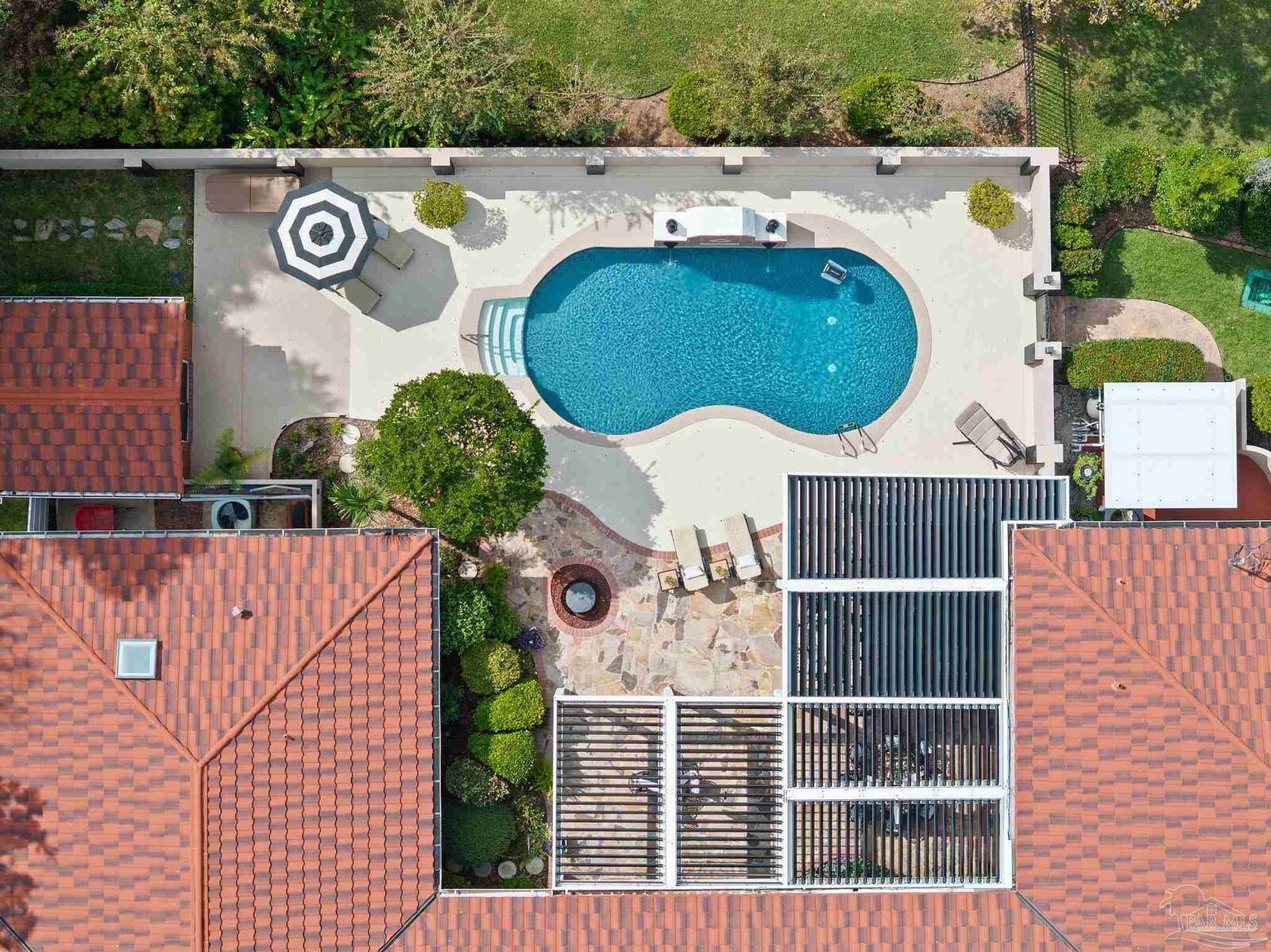 Property Photo:  1415 N Barcelona  FL 32501 